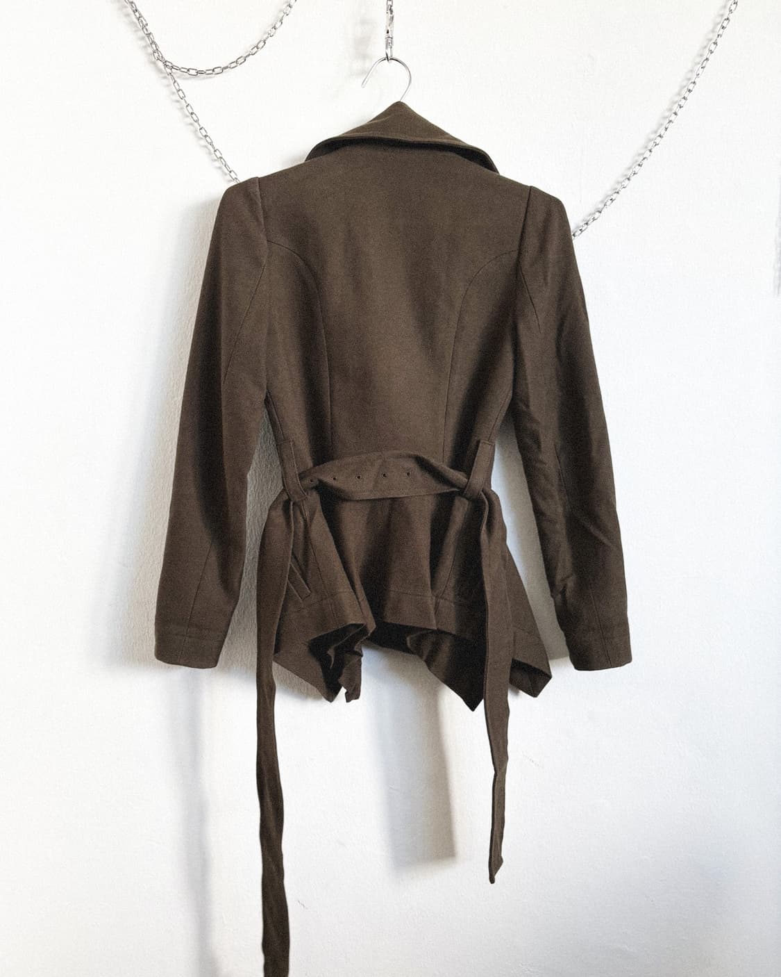 비비안웨스트우드 사선버튼 플레어 크롭컷 오피서코트 상품이미지10