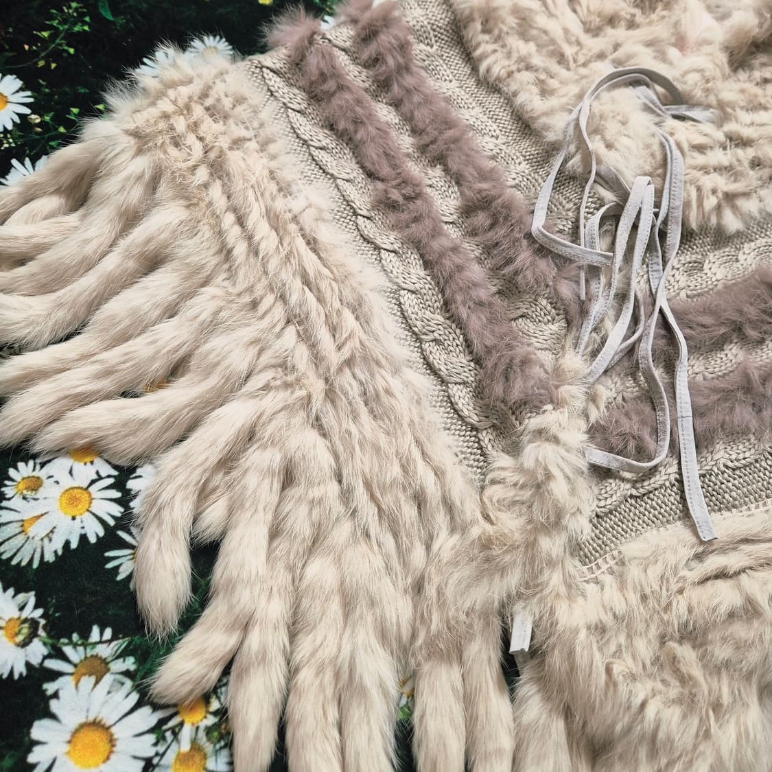 일본 RADY 토끼털 후드 케이프 판초 새상품 모리 갸루 상품이미지4