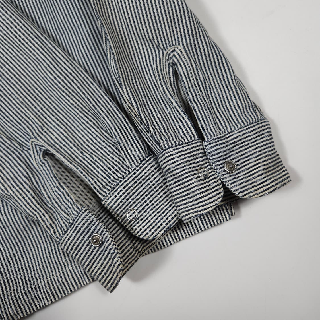칼하트 히코리 스트라이프 셔츠 자켓 상품이미지4