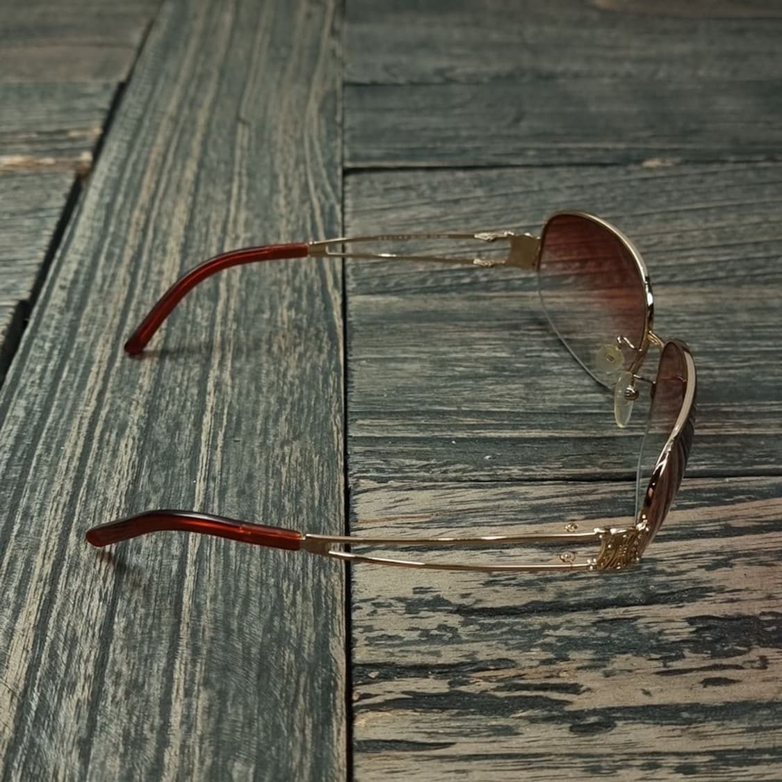 [셀린느] 사이드 로고 긱시크 선글라스 P01213 상품이미지4