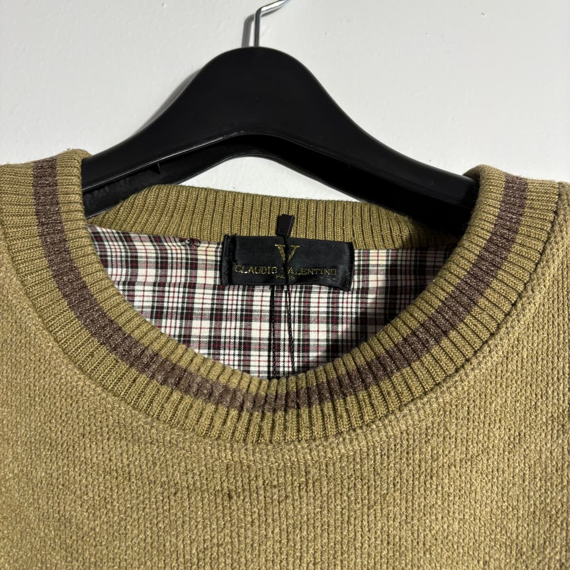 클라우디오발렌티노 자수 로고 니트 스웨터 (무료배송) 상품이미지3