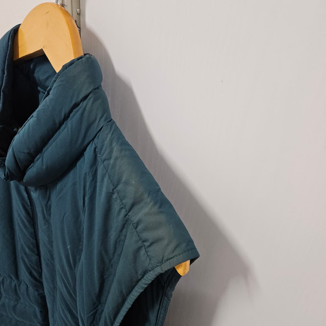 110 빈폴스포츠 덕다운 블루 경량 패딩조끼 상품이미지4