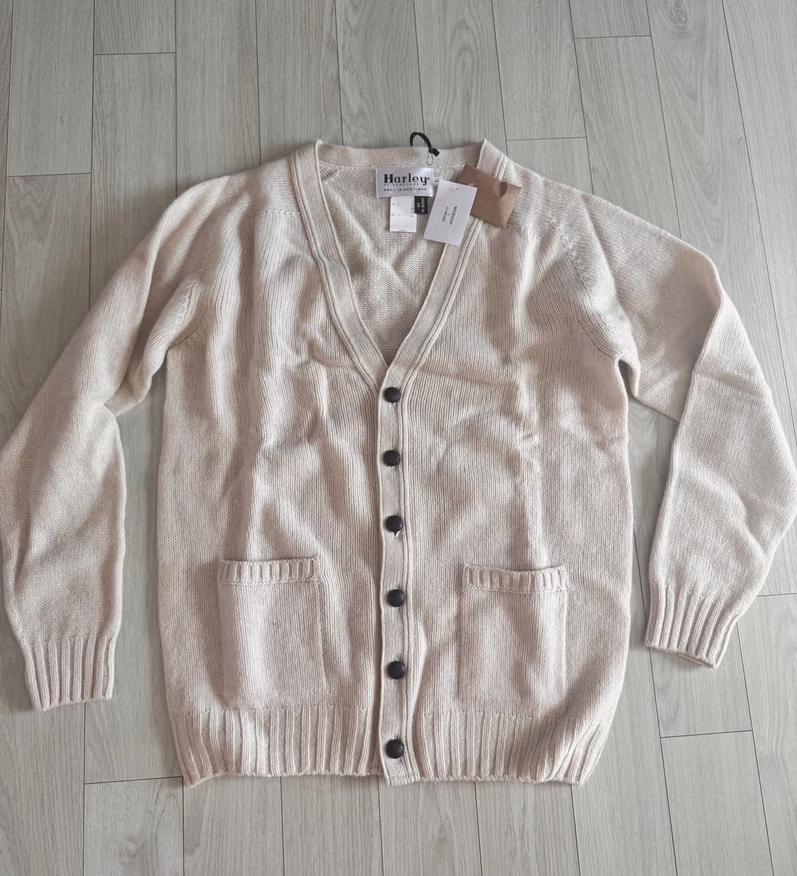 할리오브스코틀랜드  울 가디건 L 아이보리 (새상품) 상품이미지1