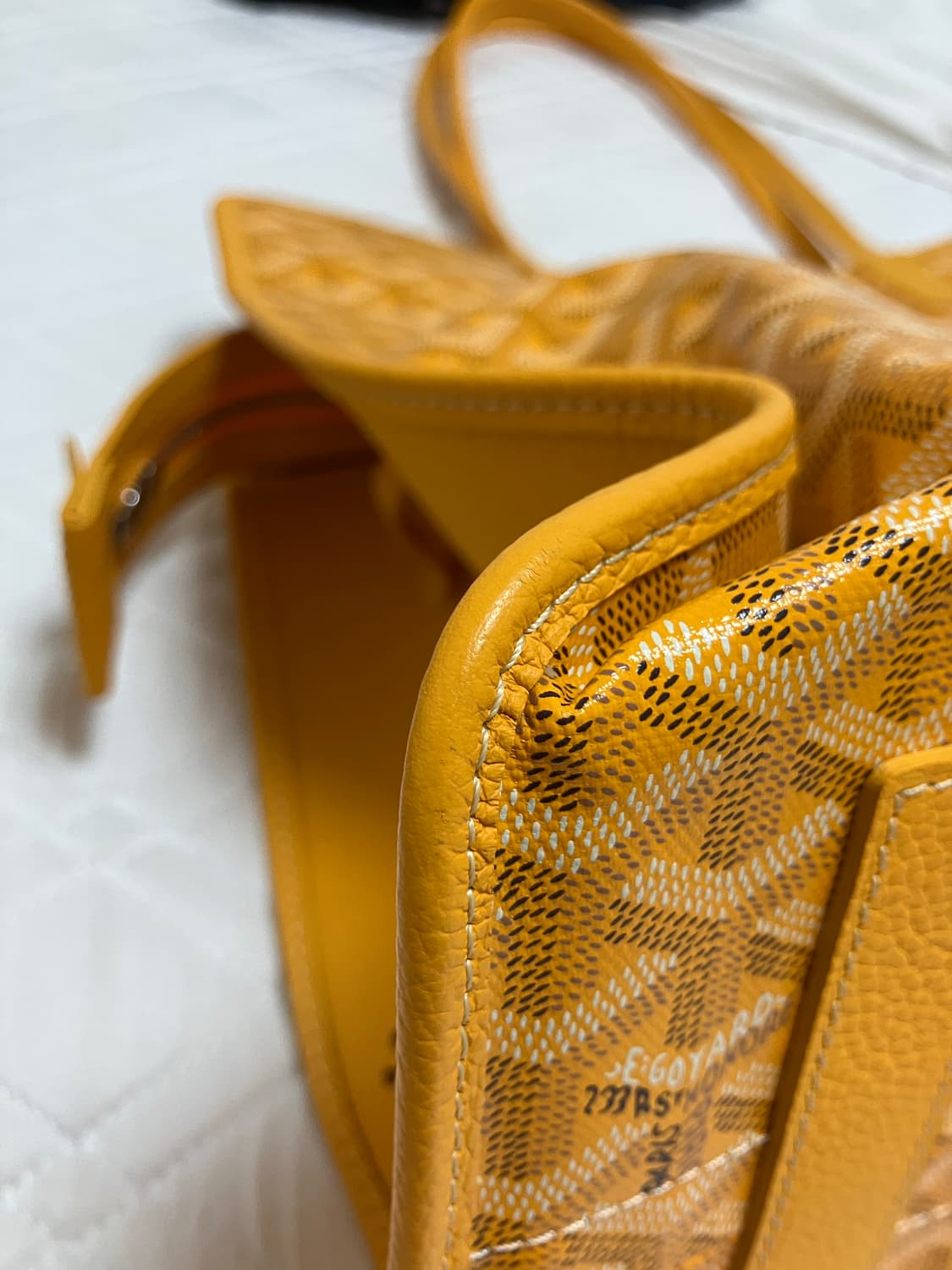 고야드 하디백 PM 옐로우 상품이미지6