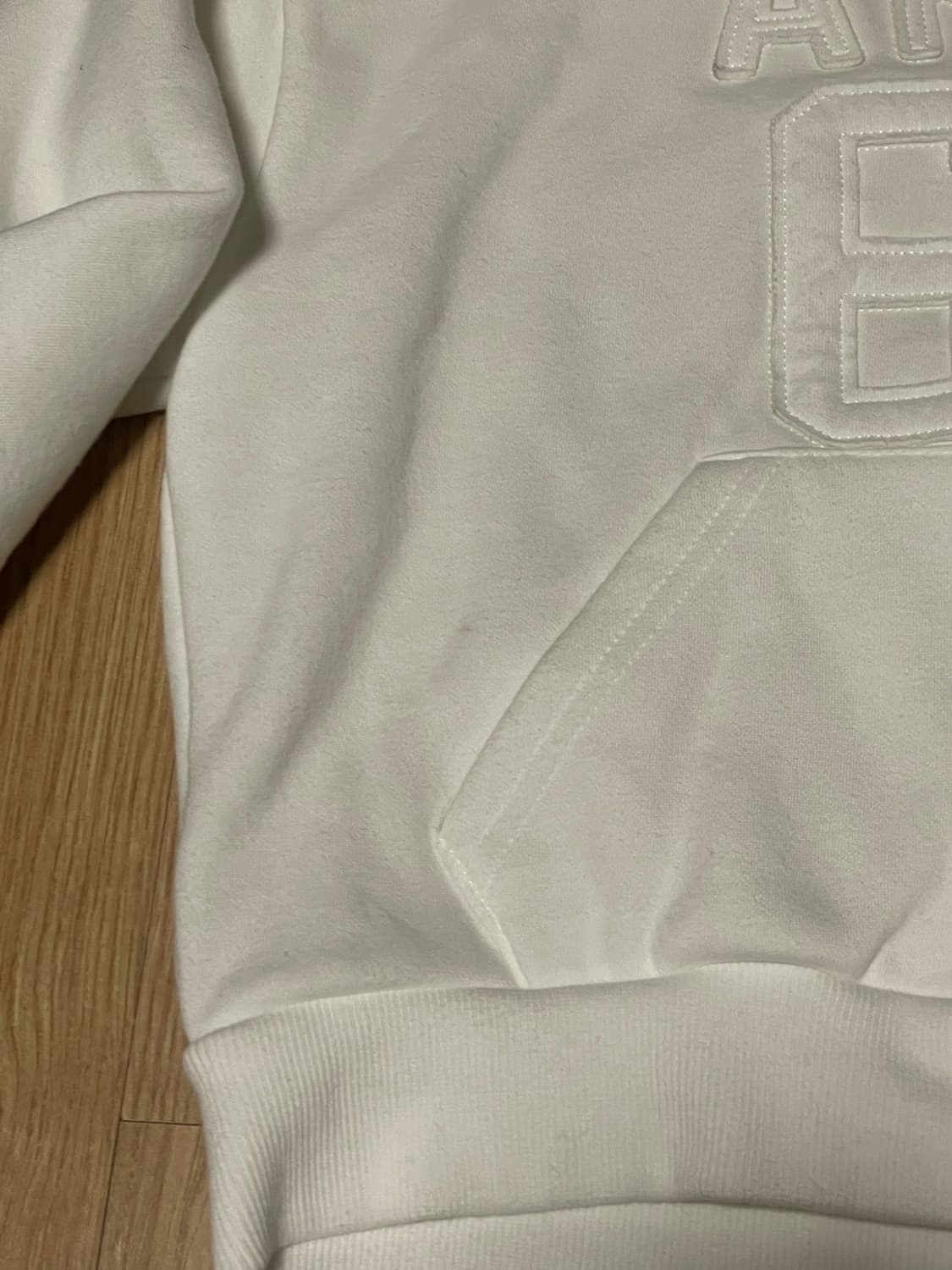 아워캐비넷 제로 후드집업 화이트 (하자 o) 상품이미지4