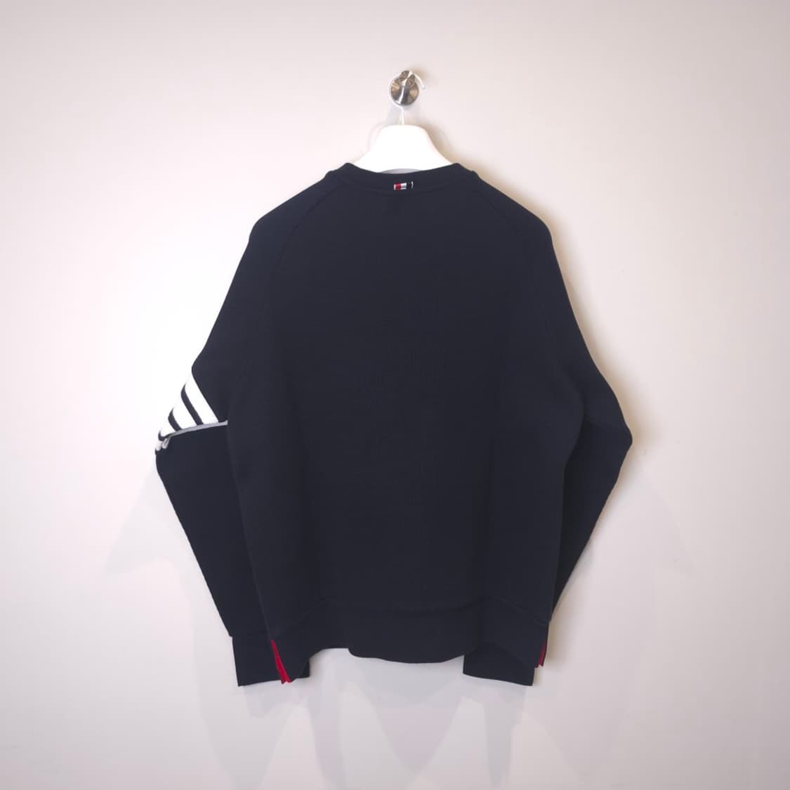 [중고/정품] 톰브라운 사선 래글런 슬리브 와플 맨투맨 5 상품이미지2