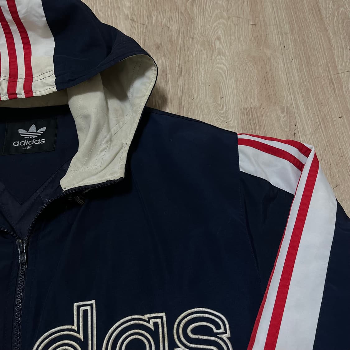 아디다스 올드스쿨 누빔 네이비 바람막이 자켓 L(100) 상품이미지3