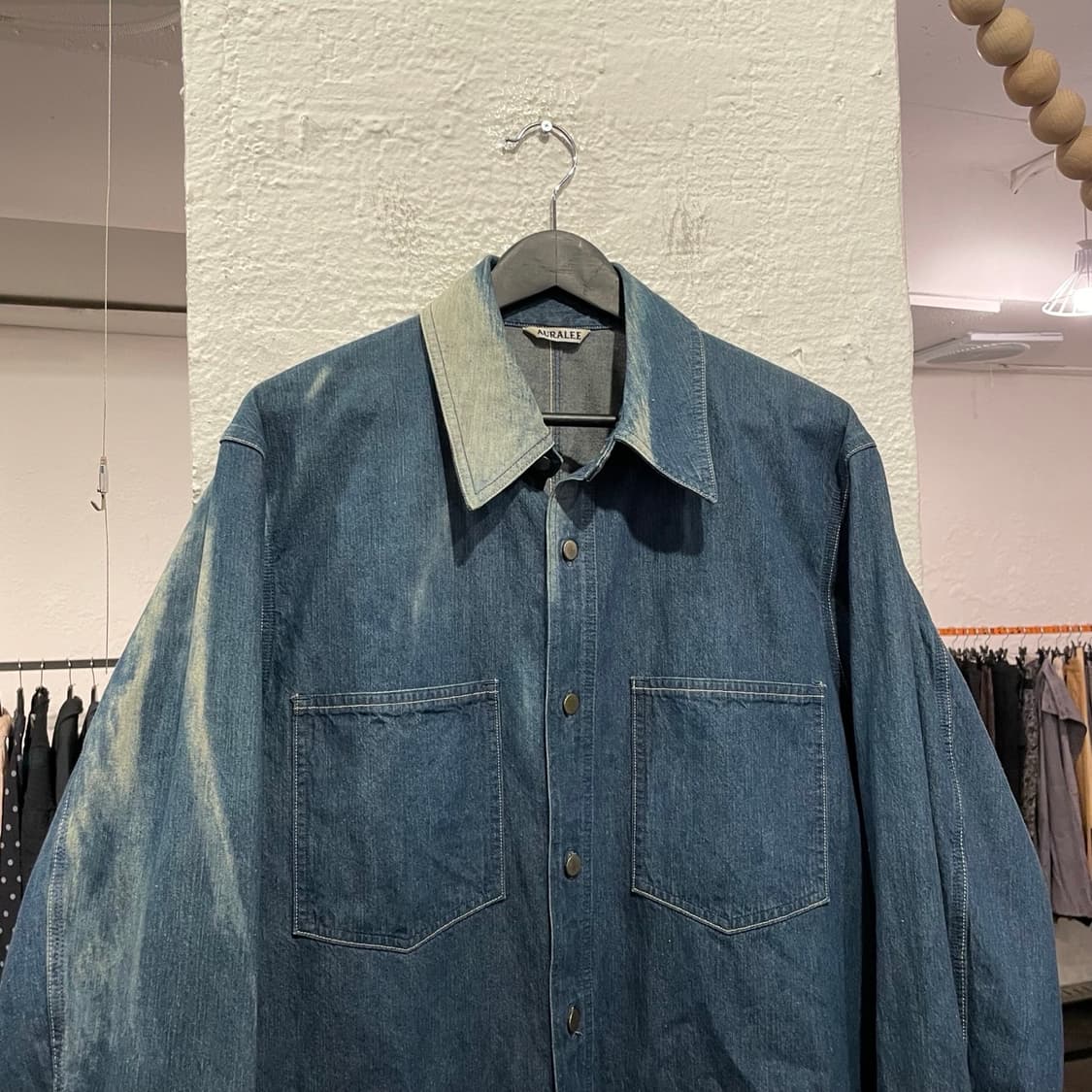 오라리 선페이드 데님 셔츠 상품이미지2