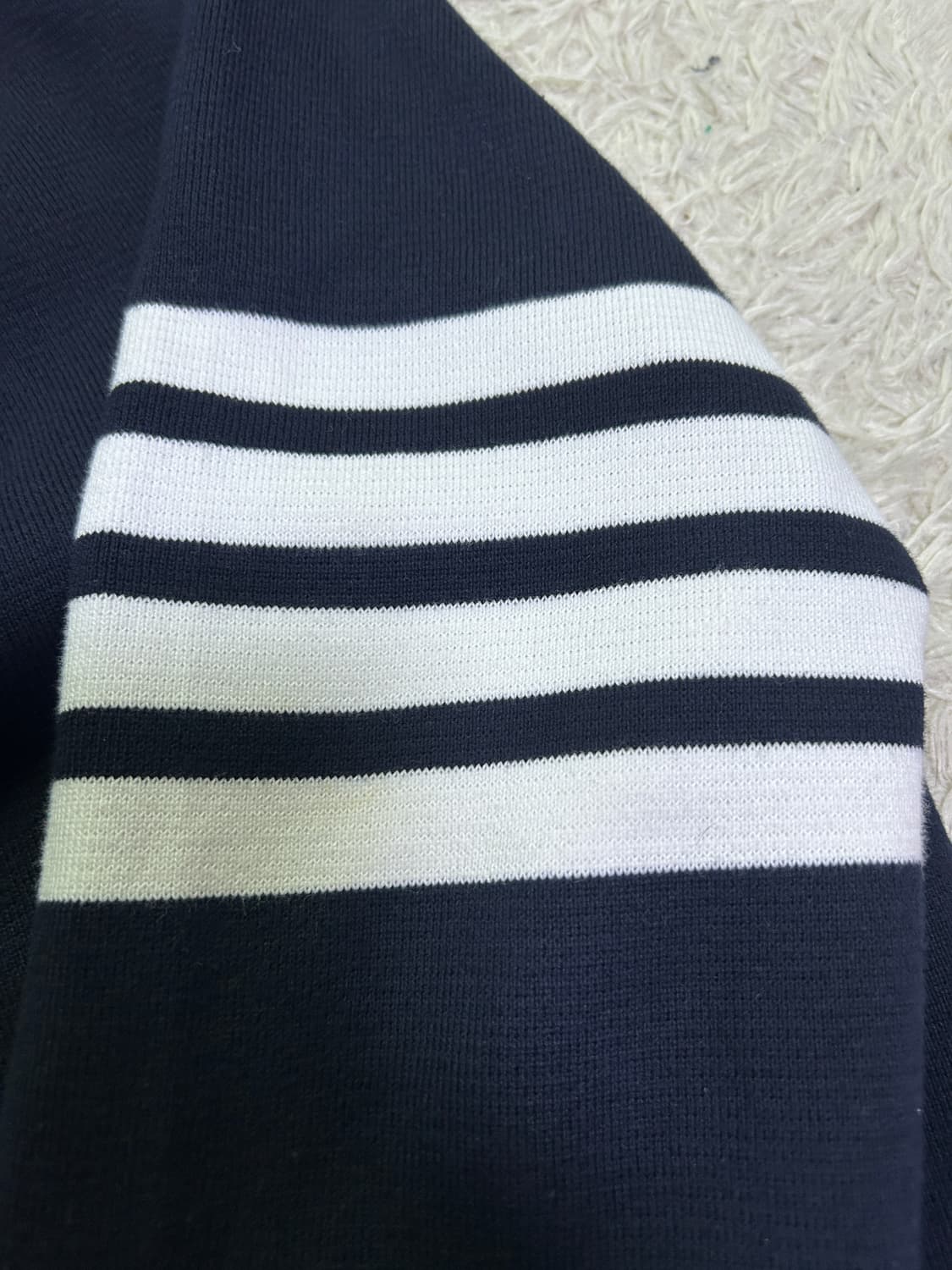 [새상품급, 3] 톰브라운 밀라노스티치 금장 가디건 상품이미지3