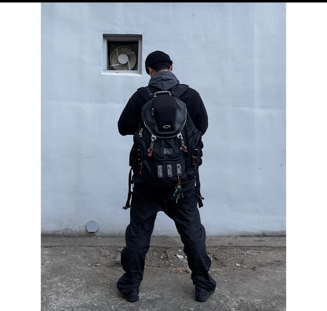 오클리 싱크백팩 상품이미지2