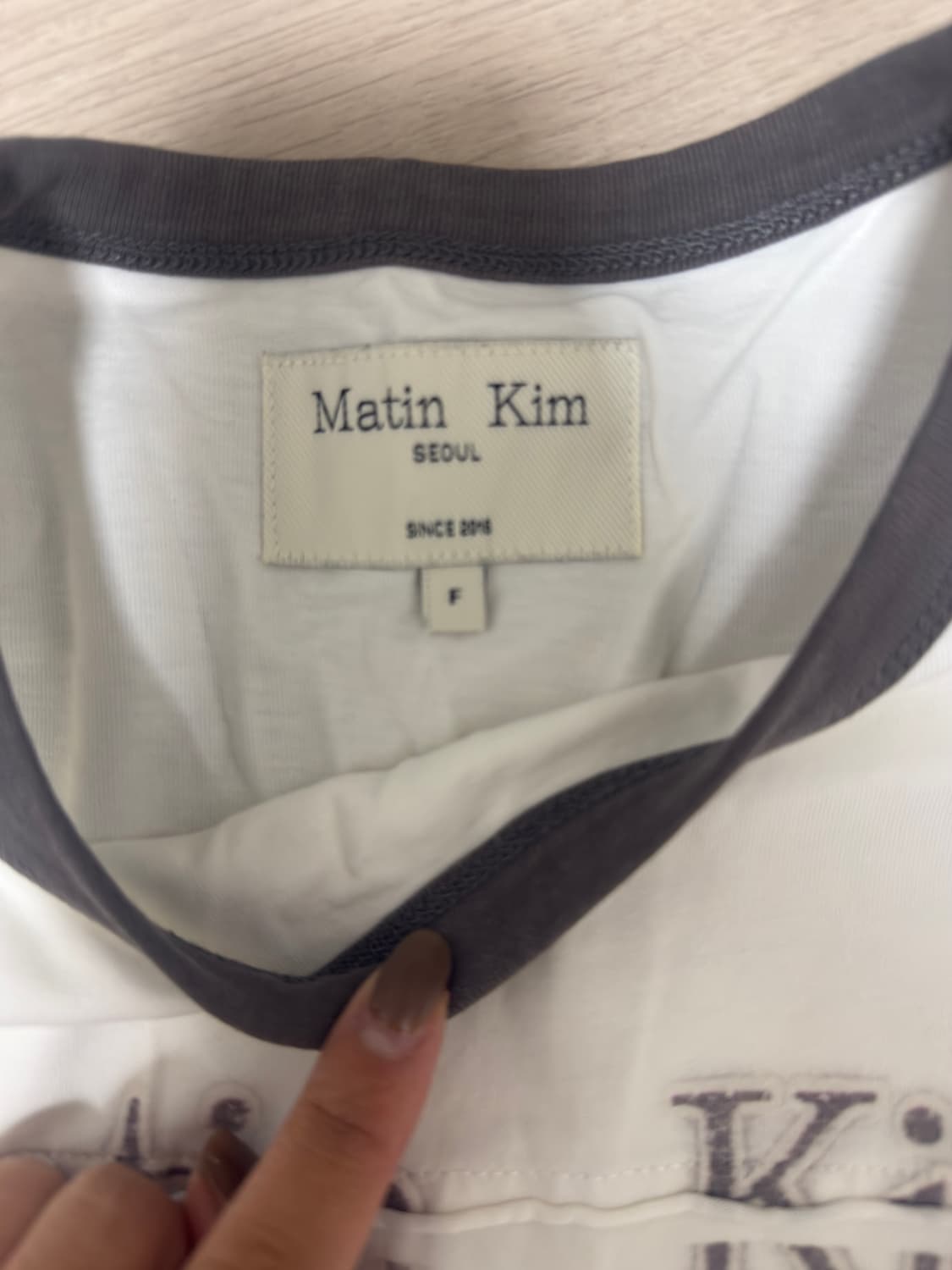 마뗑킴 반팔 티  상품이미지2