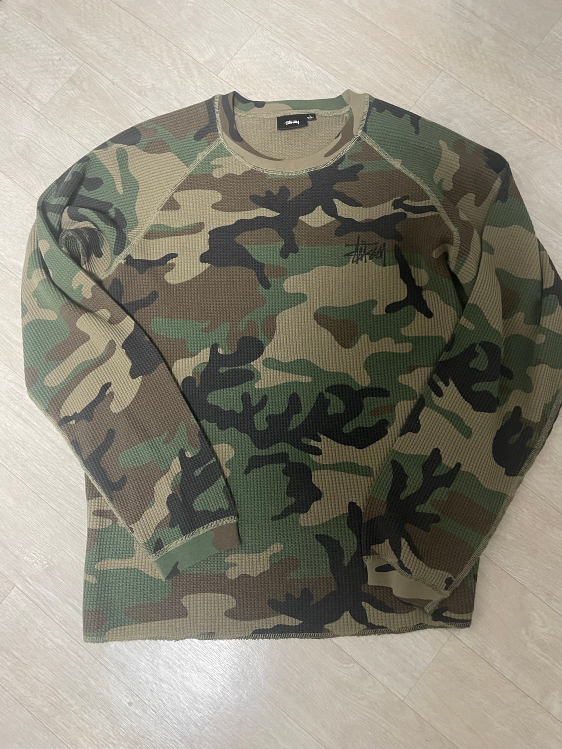 스투시 카모 써멀 슬리브 L 상품이미지1