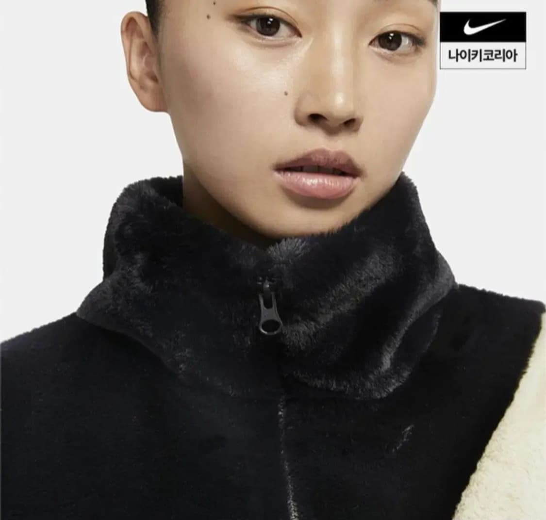 (NIKE] 우먼스 나이키 빅 스우시 플리스 퍼 재킷 66-77 상품이미지2