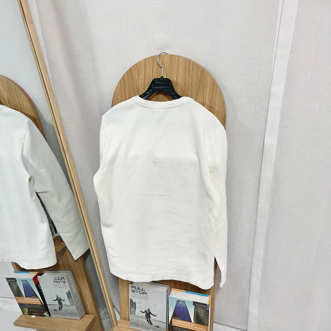[정품]! 라코스테 아이보리 베이직 라운드 긴팔티 [ S ] 상품이미지5