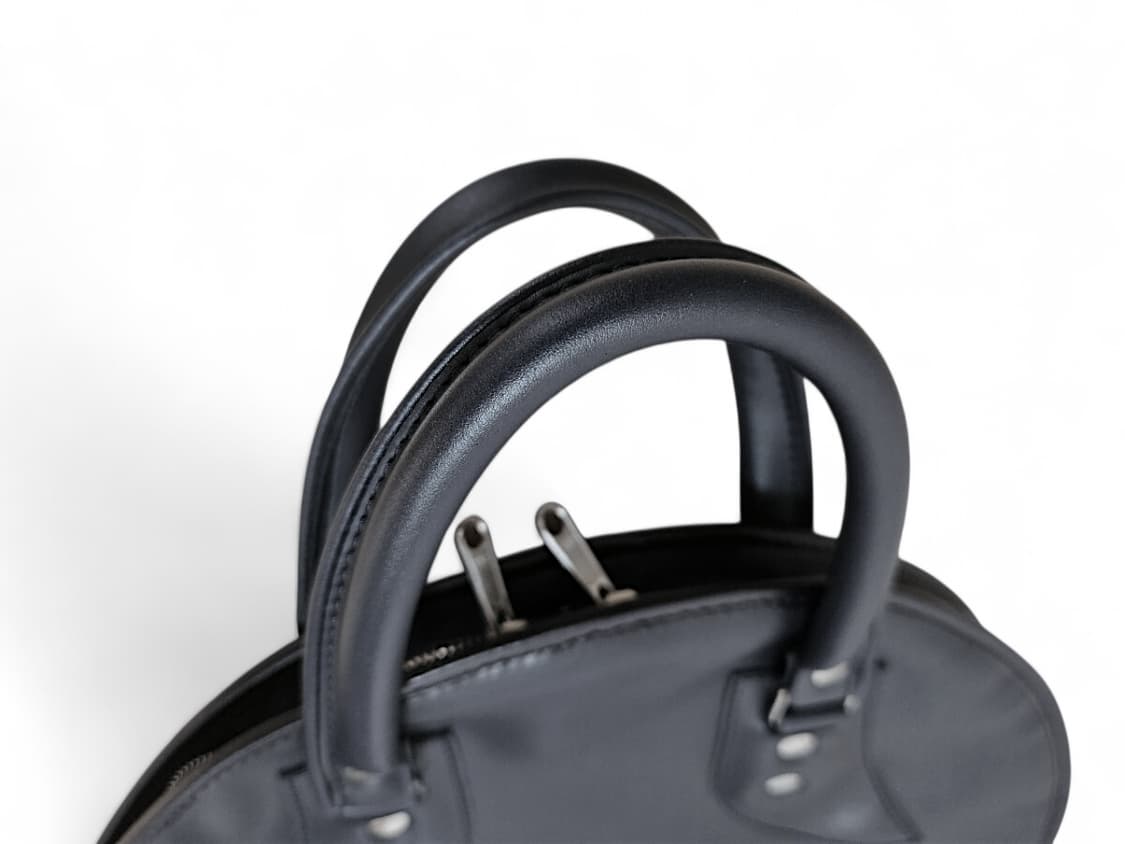 꼼데가르송 서클 핸드백 상품이미지4