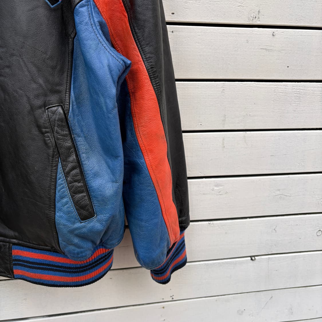 New York Knicks 90s NBA 뉴욕닉스 G-lll 레더 자켓 상품이미지3