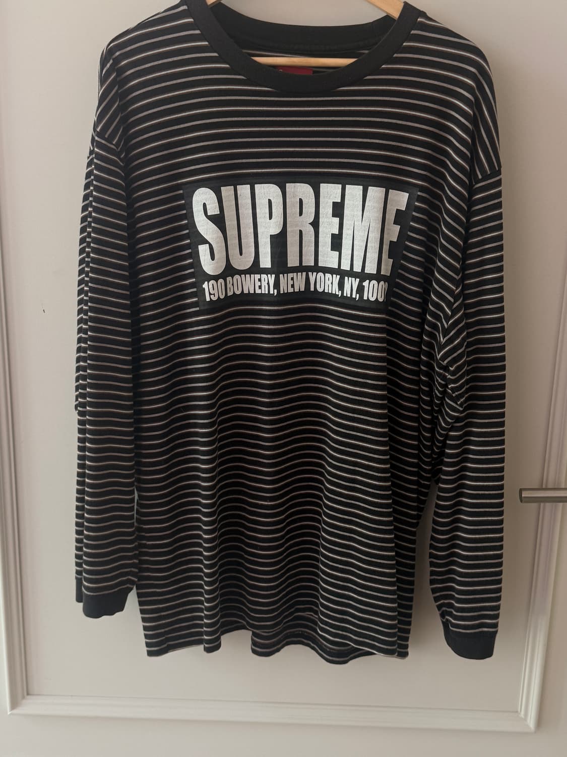 슈프림 (SUPREME)씬 스트라이프 롱슬리브 탑 블랙 - 21SS 상품이미지1