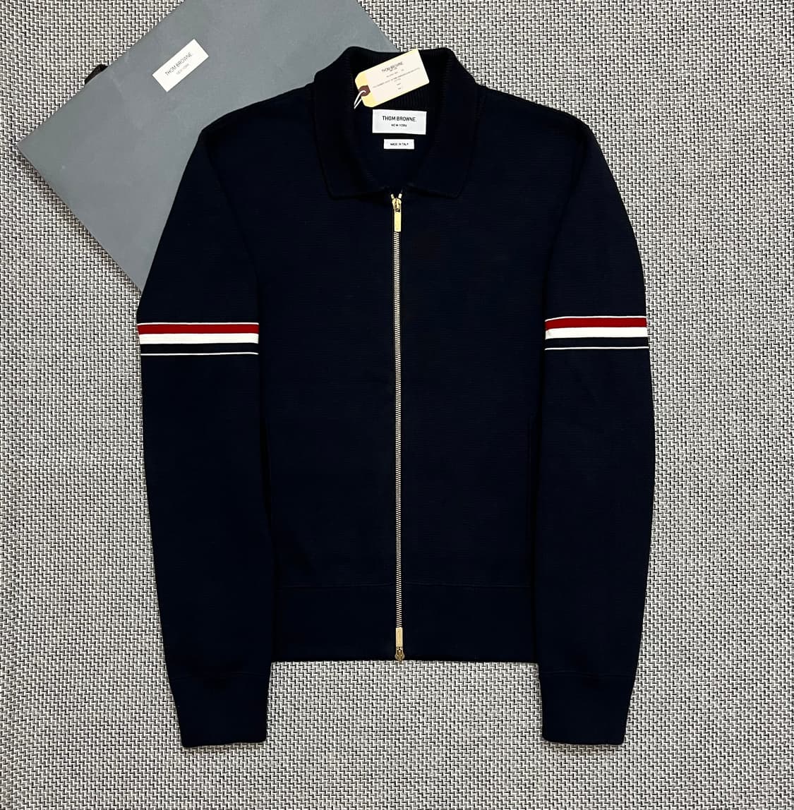 톰브라운 니트집업 상품이미지1