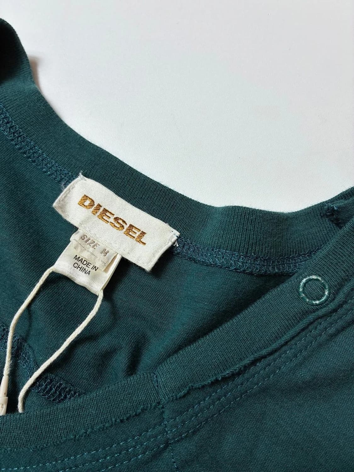 디젤 00's 브이넥 코튼 니트 PN9407 상품이미지5