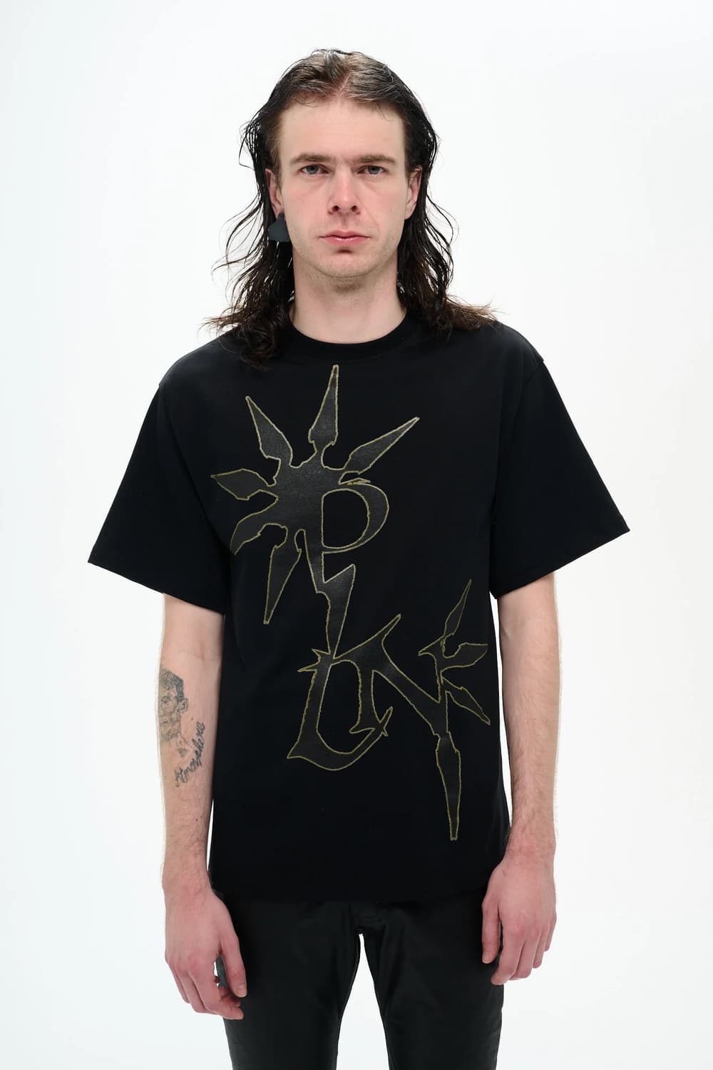 P.L.N. LOGO T-SHIRT - BLACK 상품이미지1