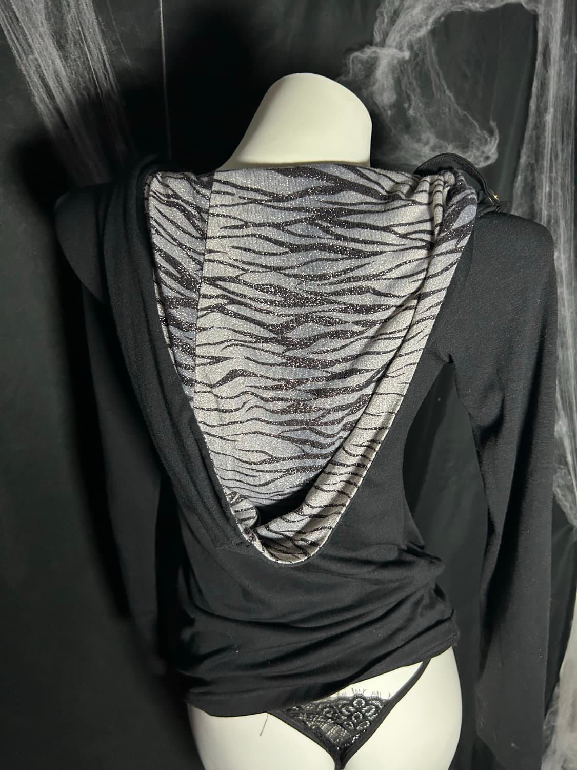 capital high neck hood sleeve 상품이미지5