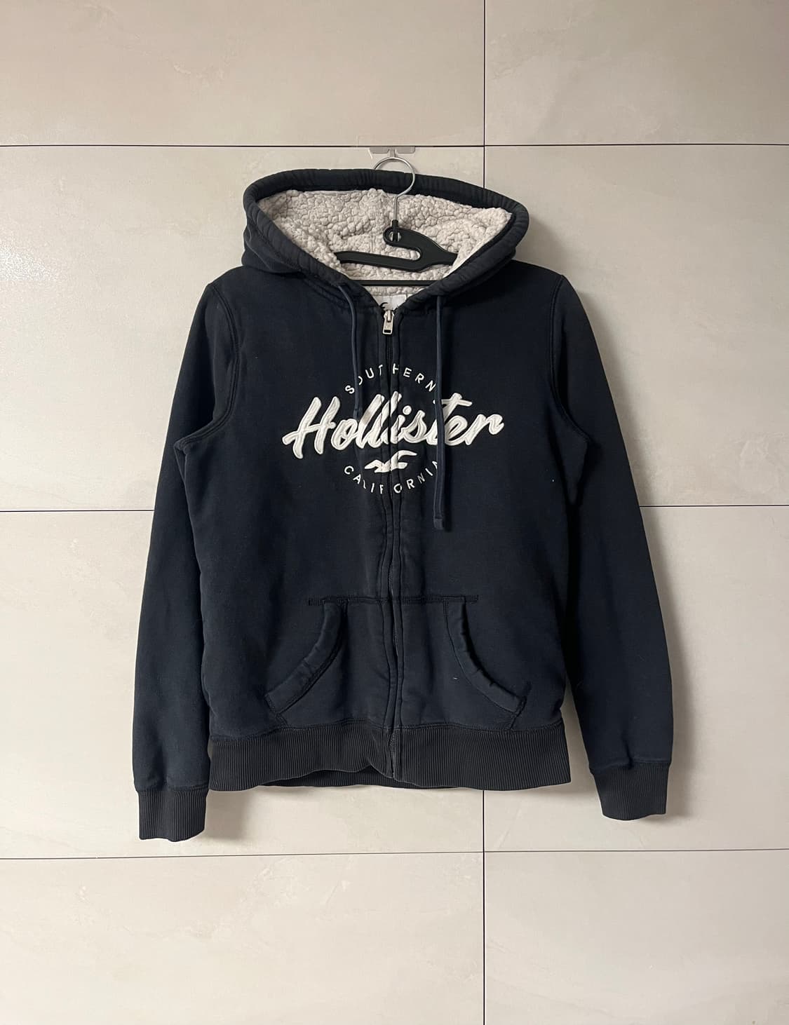 홀리스터 퍼 후드집업 블랙 [S] 상품이미지1