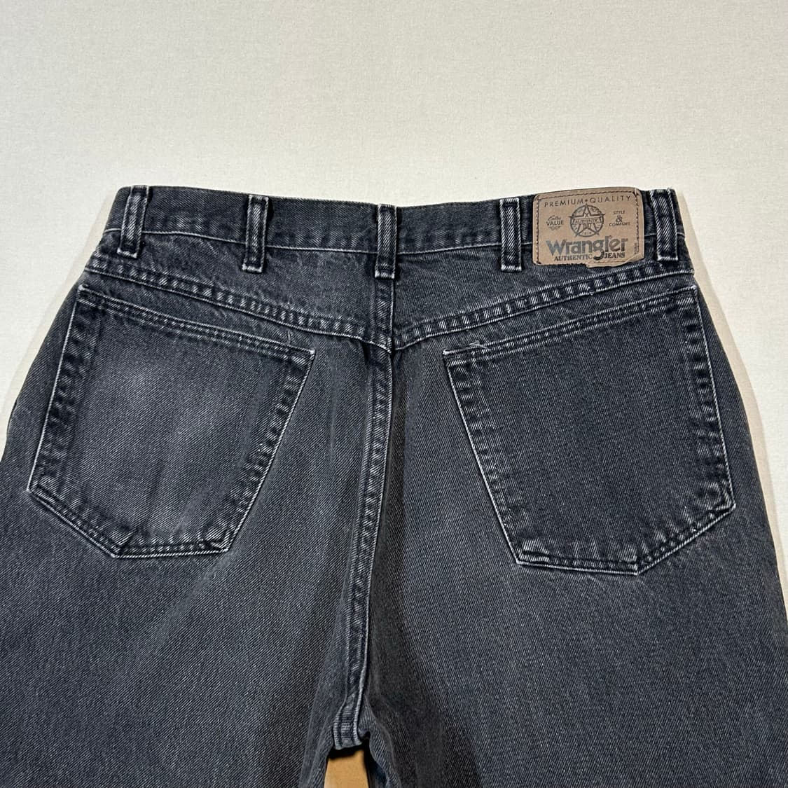 32inch) Wrangler 랭글러 흑청 데님 쇼츠 반바지 상품이미지2