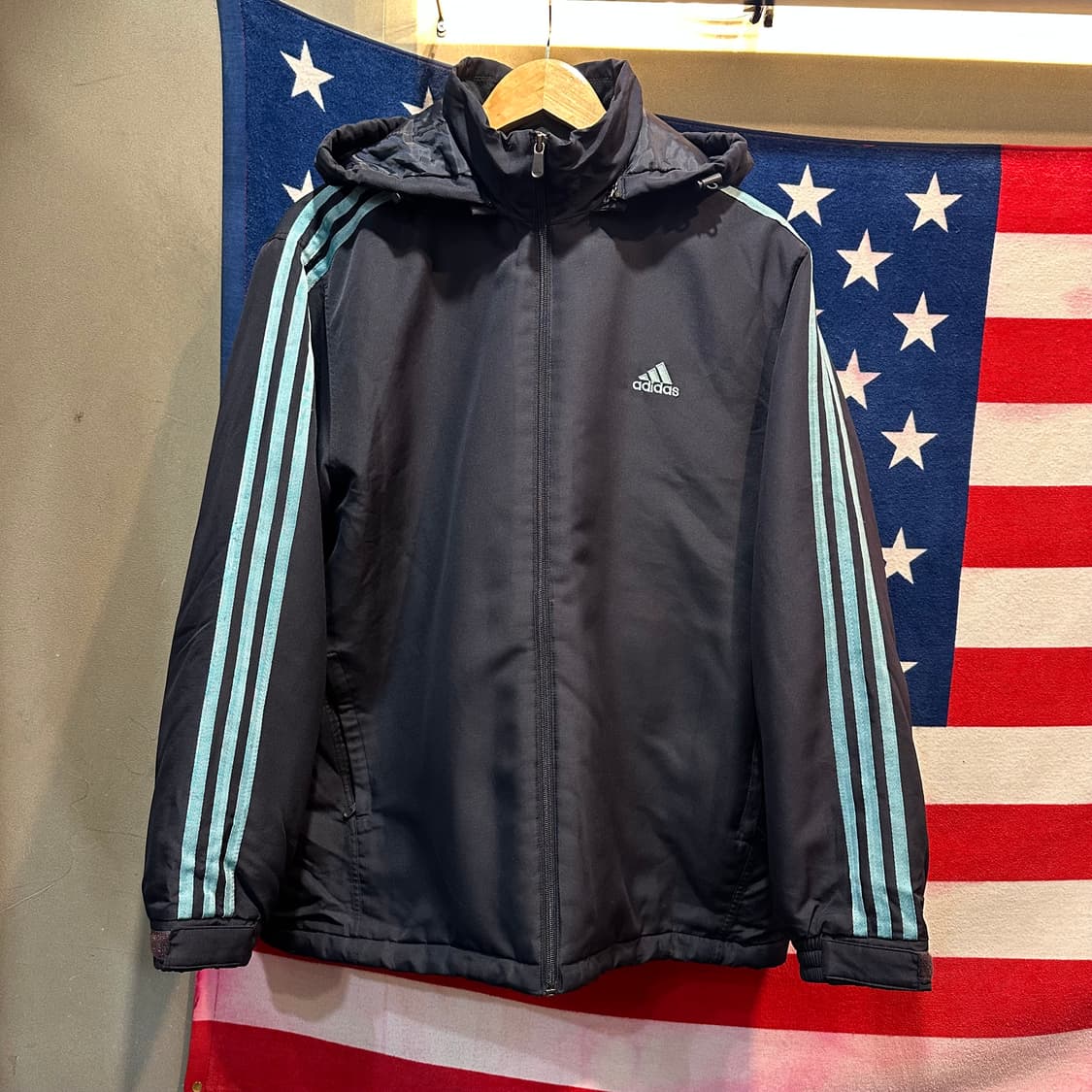 아디다스 바람막이 상품이미지1