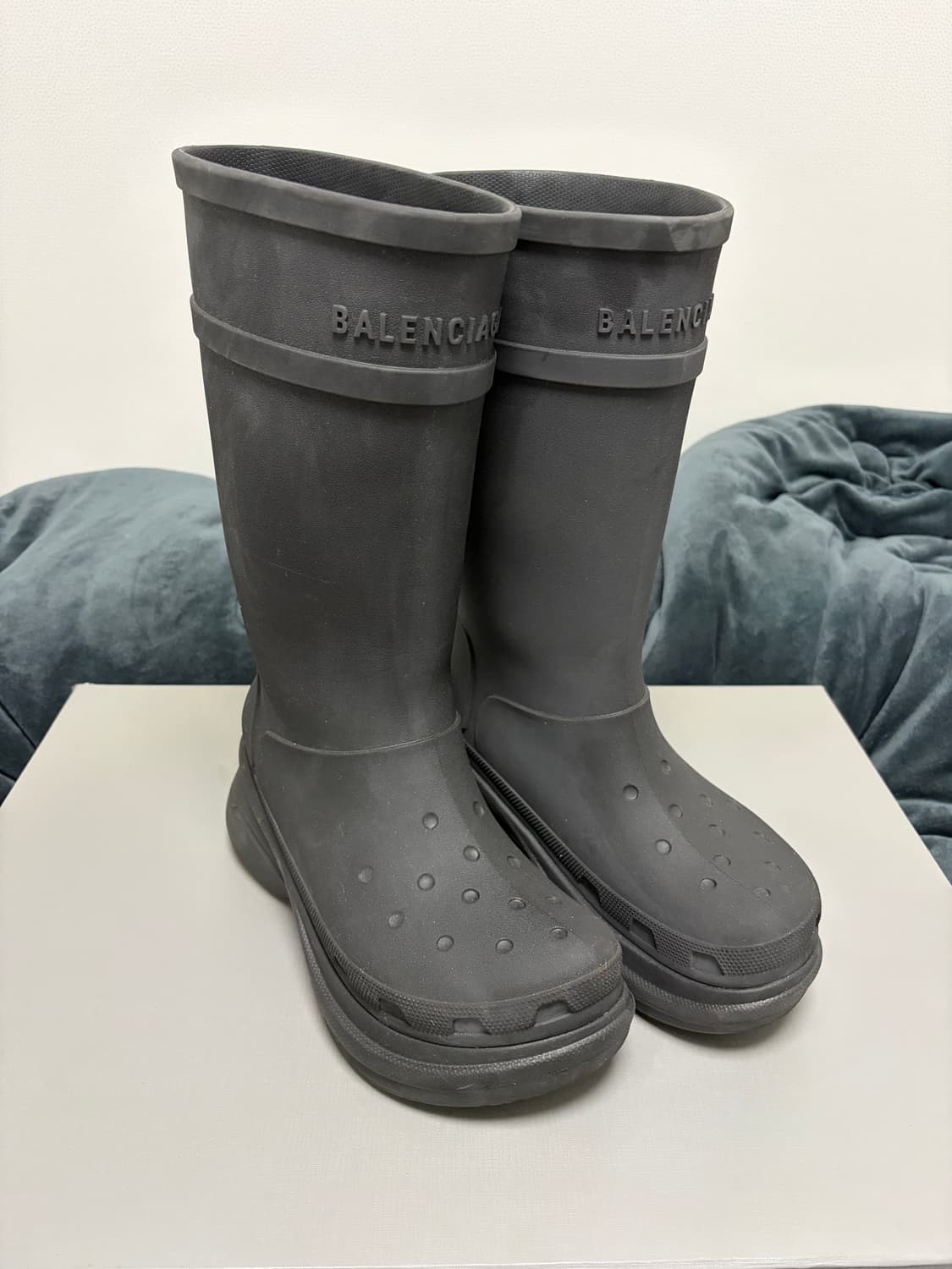 [43] 발렌시아가 크록스 러버부츠 상품이미지2