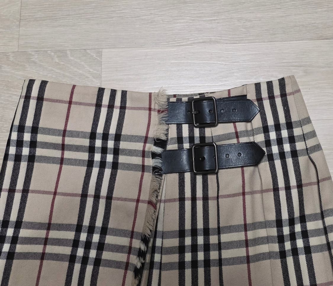 버버리 플리츠 랩 스커트 usa4 28~30 정품  상품이미지4