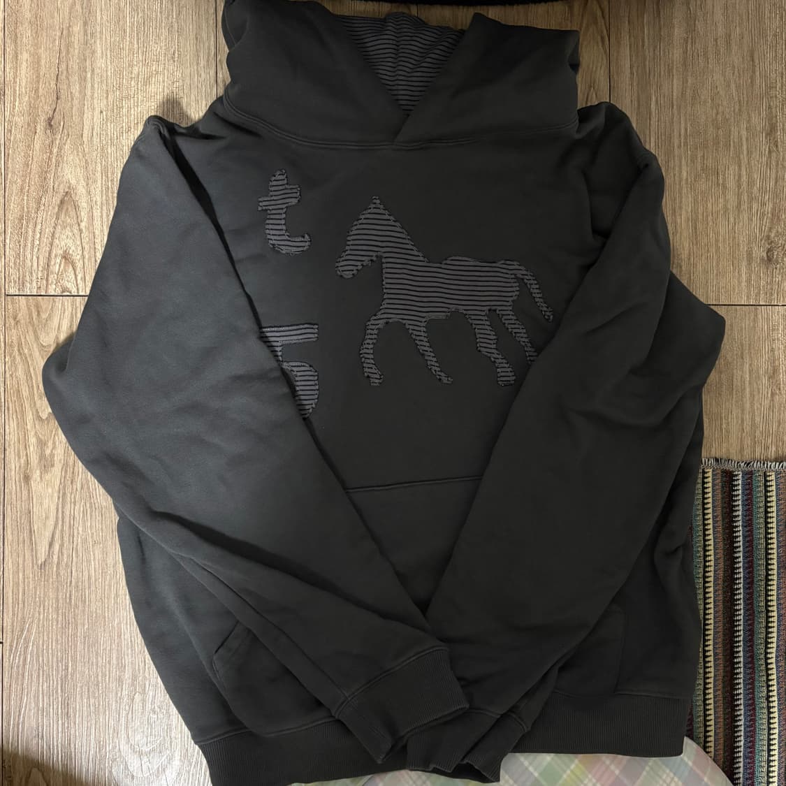 더콜디스트모먼트 후드티 m 상품이미지1