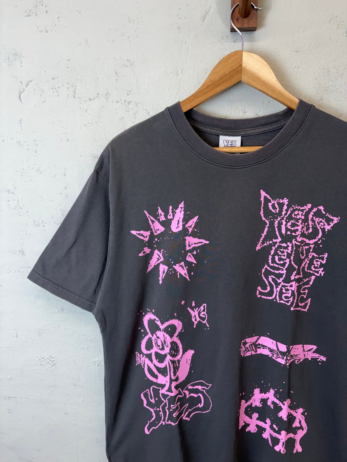 예스아이씨 Y.E.S Doodle gun metal 반팔티 상품이미지5