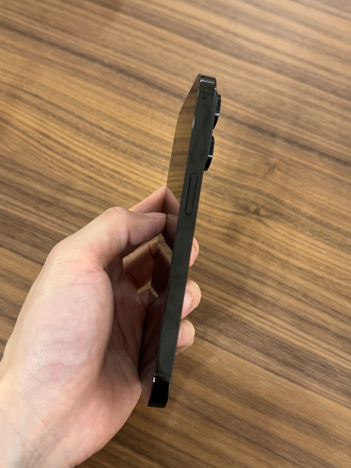 아이폰14 프로 256GB 스페이스블랙 외관 S급 상품이미지2