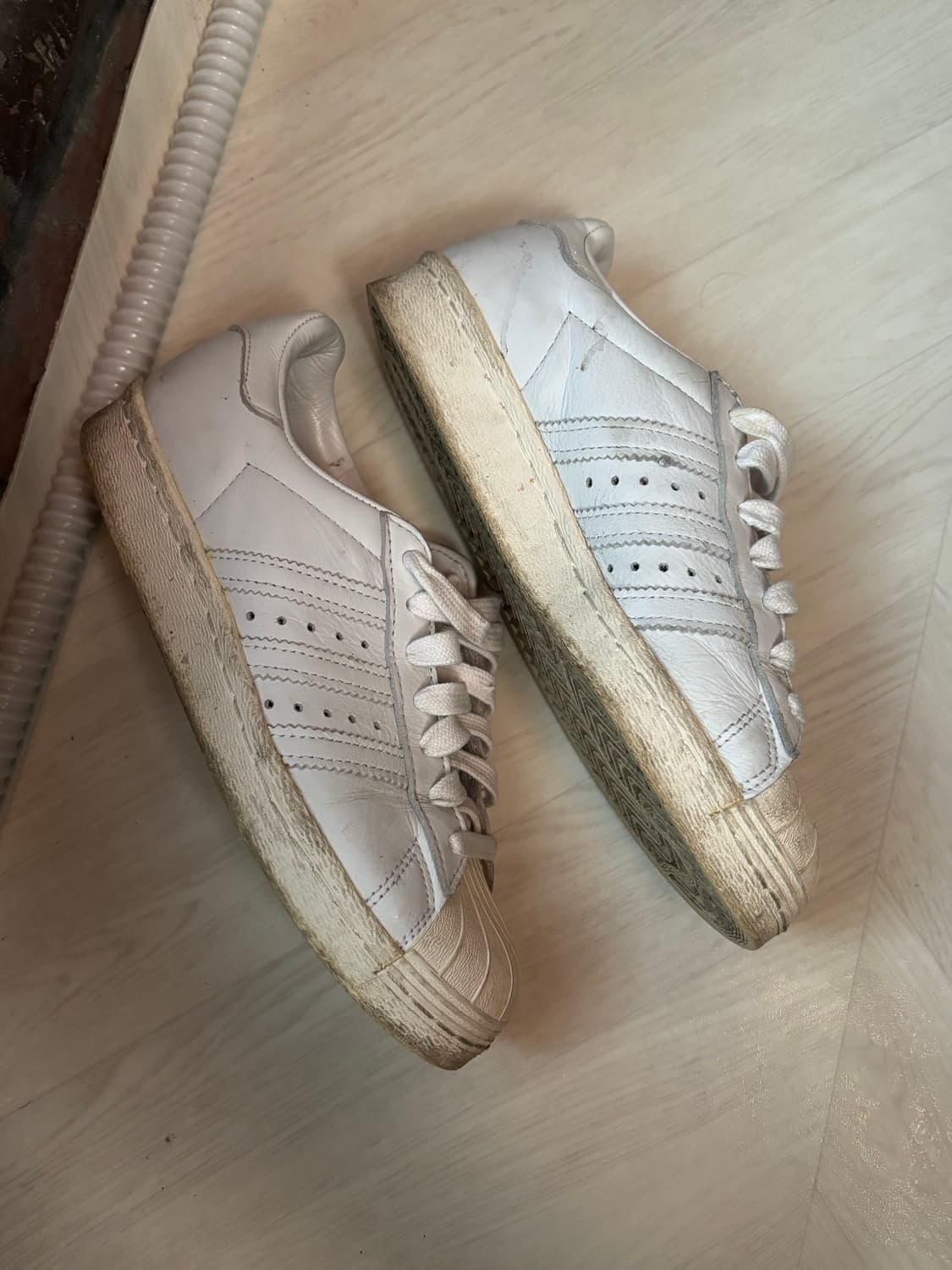 아디다스 슈퍼스타 220 상품이미지4