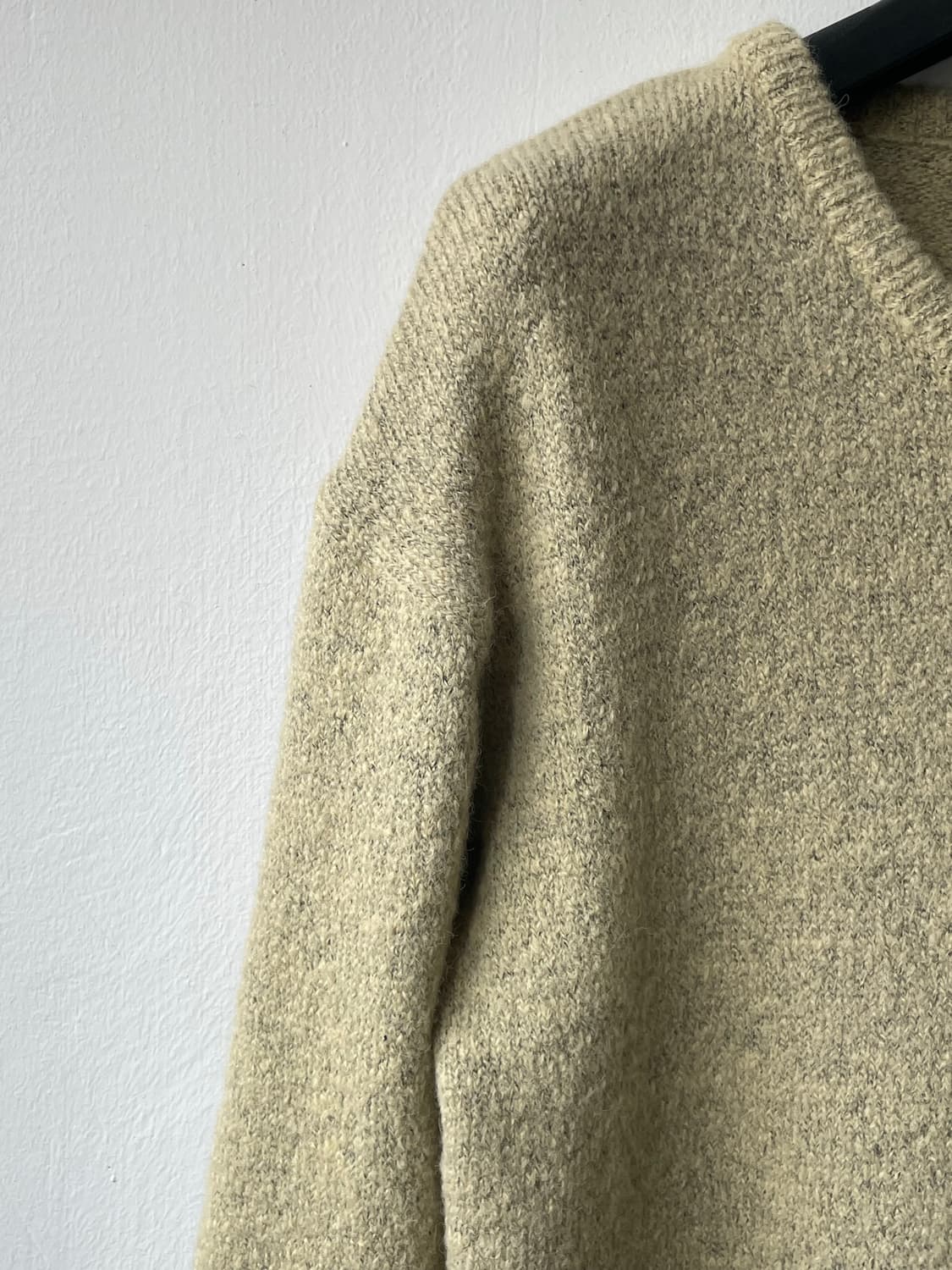 라벨아카이브 v- nack sweater 새상품 상품이미지3