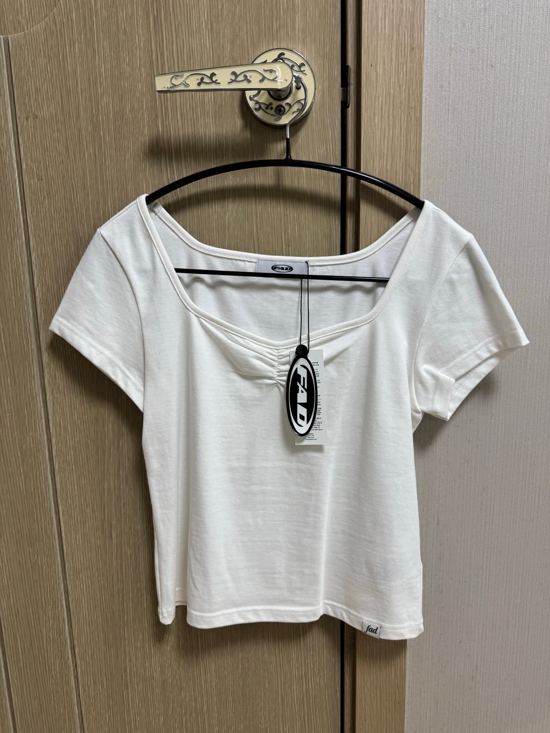 Fad 에프에이디 스퀘어넥 반팔 티셔츠 상품이미지6