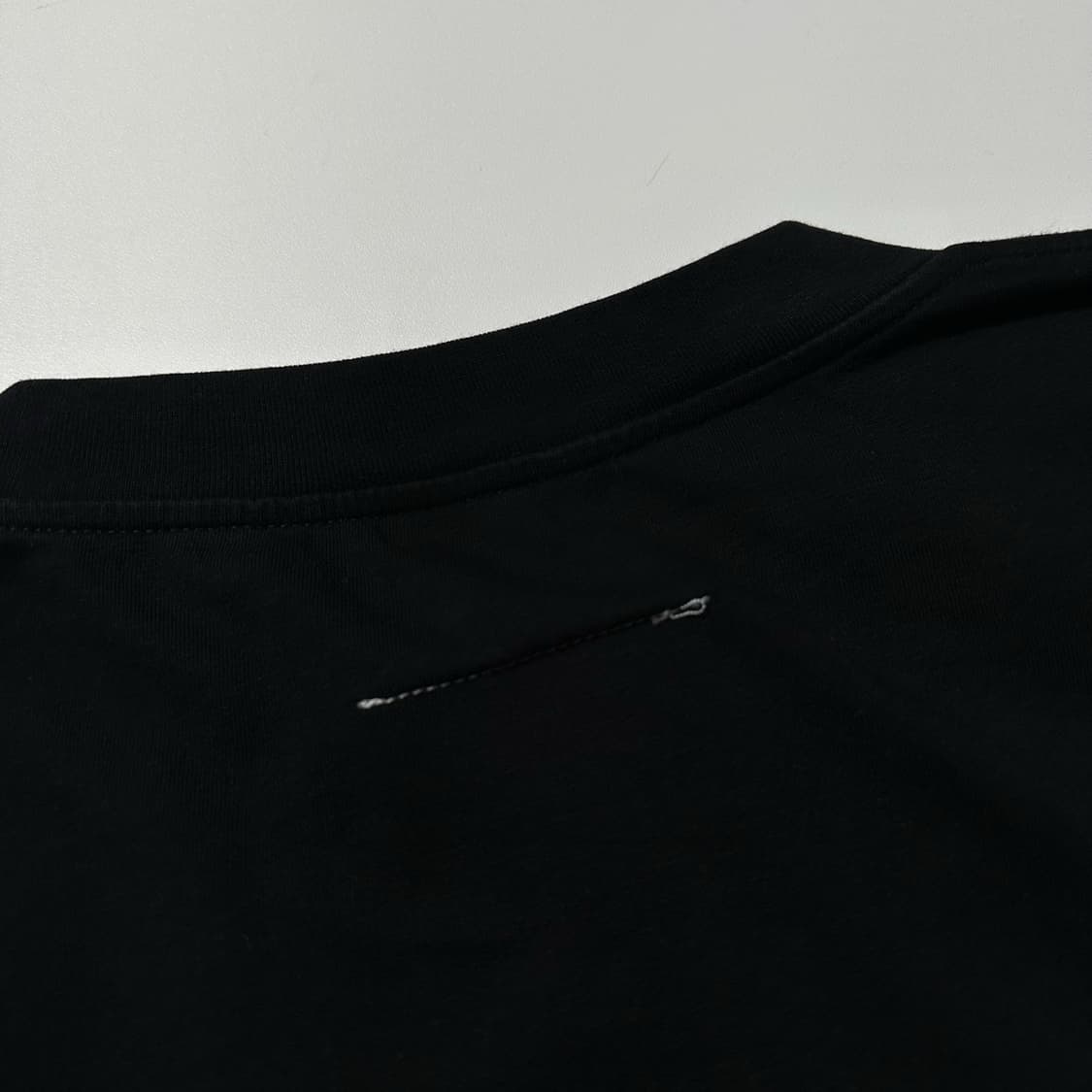 메종 마르지엘라 MM6 로고 프린트 롱슬리브 티셔츠 상품이미지7