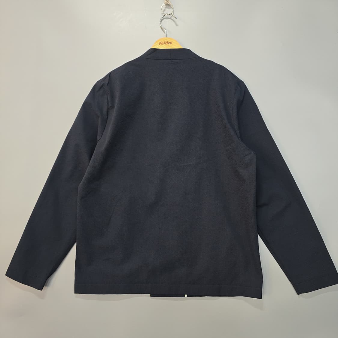 자라(ZARA) 노카라 엠보 자켓 L 상품이미지4