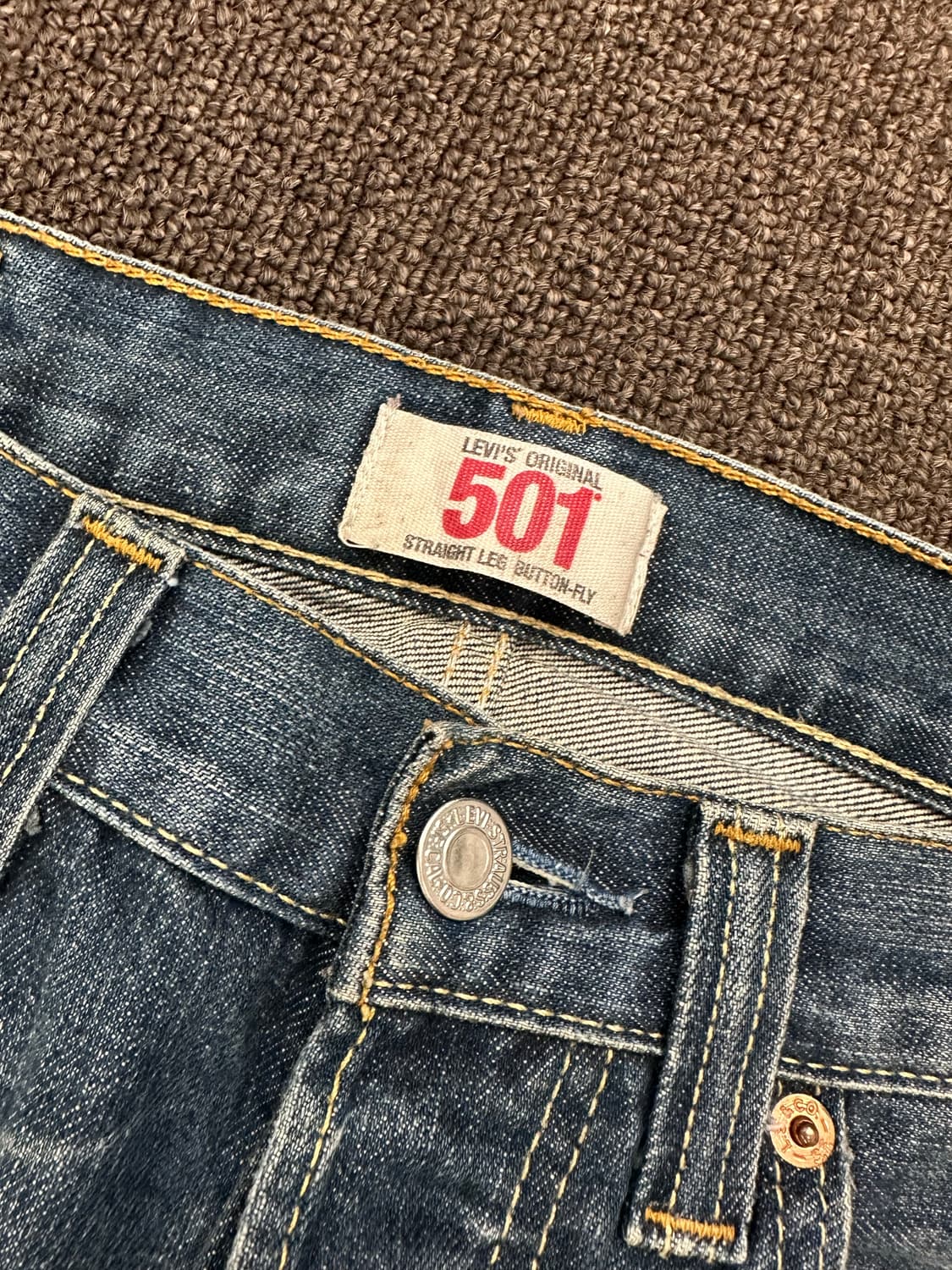 31)리바이스 501 중청 워싱 데님팬츠 상품이미지3