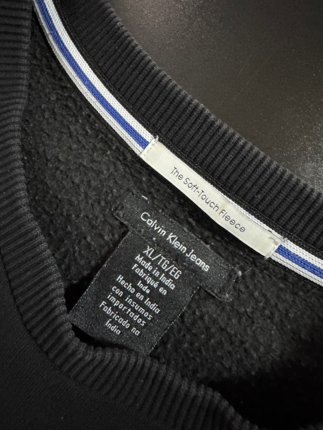 캘빈클라인 스펠로고 오버핏 스웻 기모 맨투맨 XL 블랙 상품이미지3