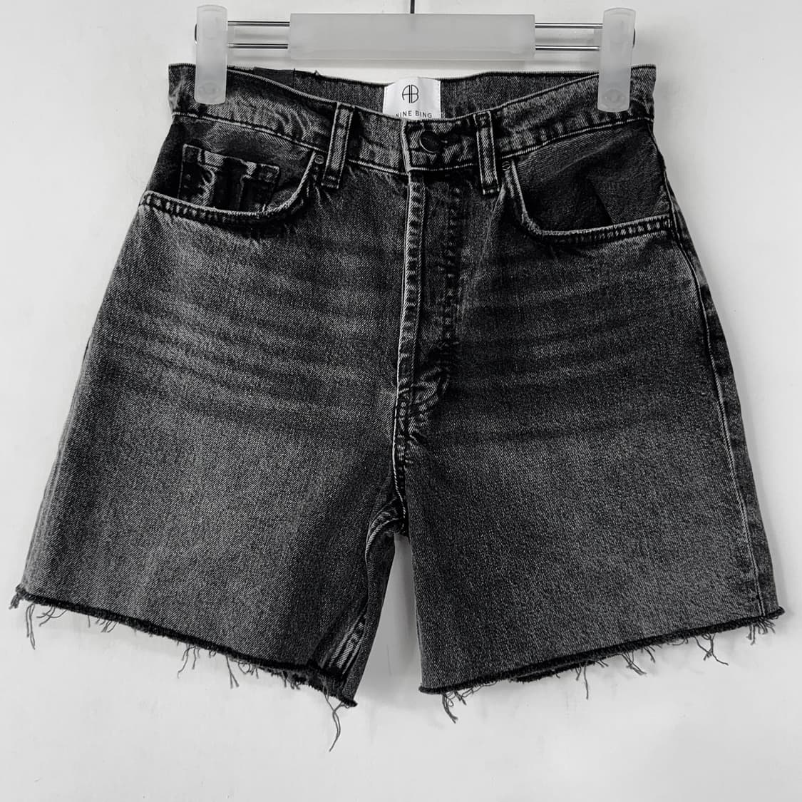 애니빙 ANINE BING 블랙 데님 숏팬츠 상품이미지2