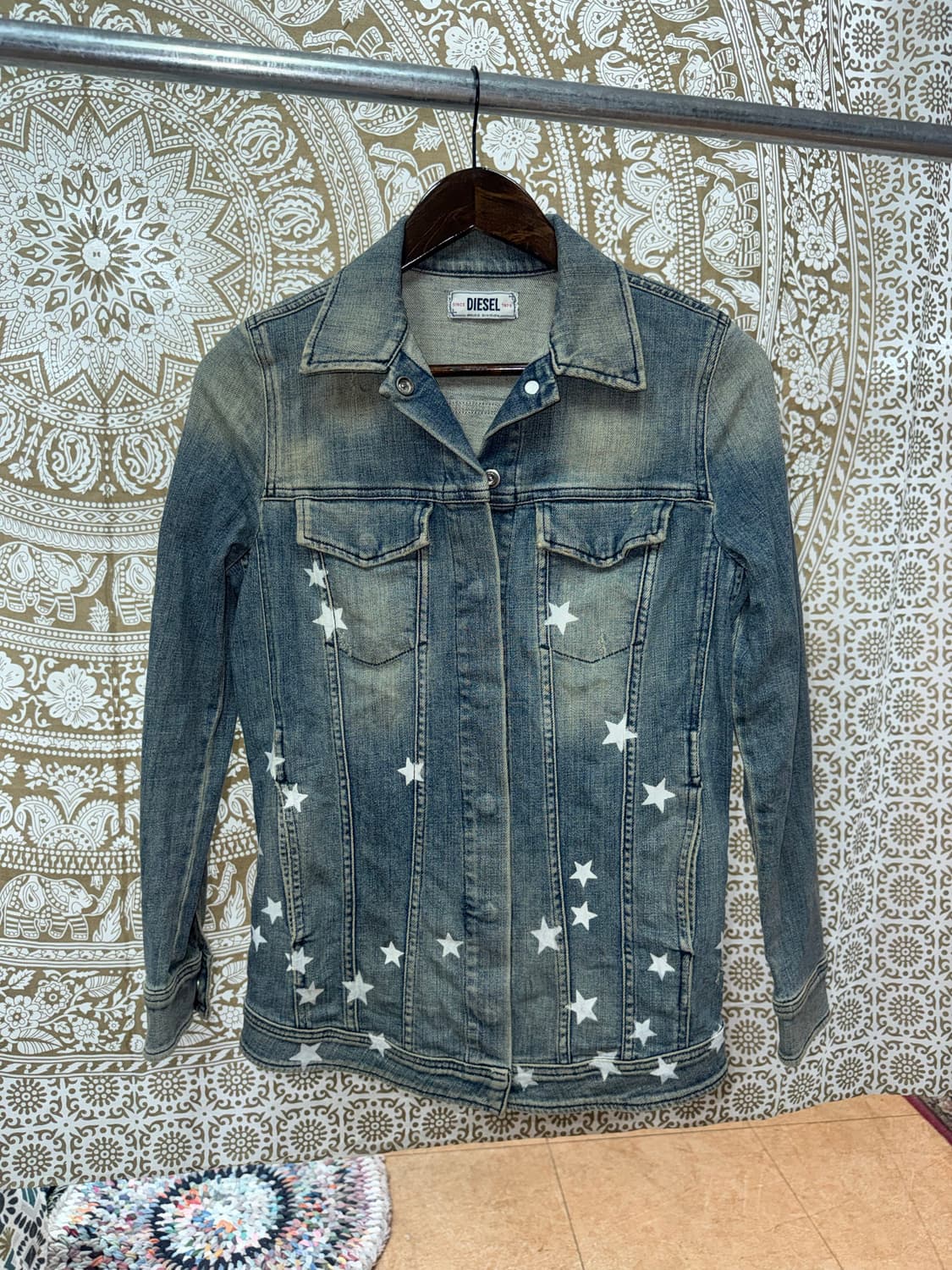 디젤 빈티지 여성 별 프린팅 데님 트러커 자켓  상품이미지2