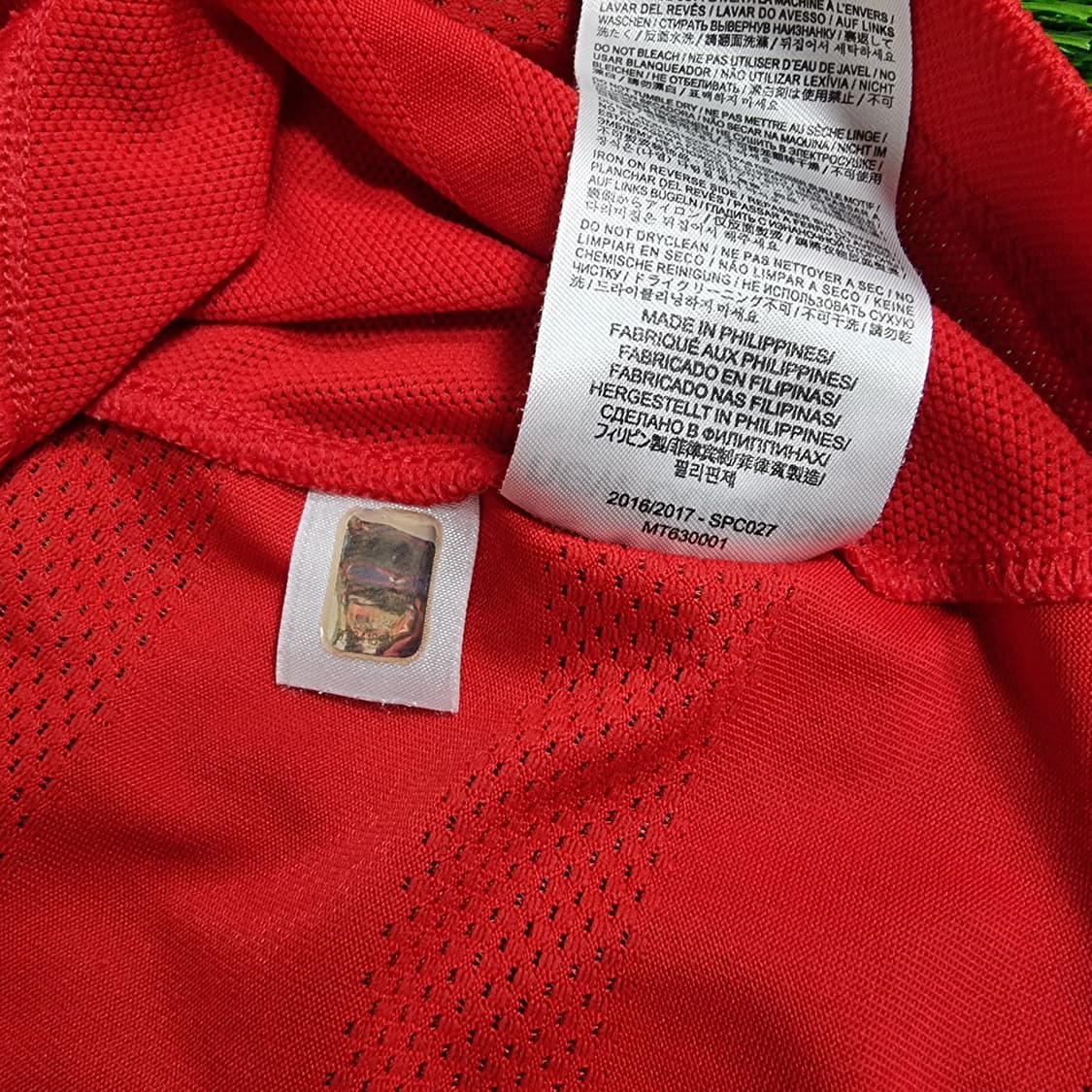 16-17시즌 리버풀 홈 유니폼 #10 쿠티뉴 상품이미지10