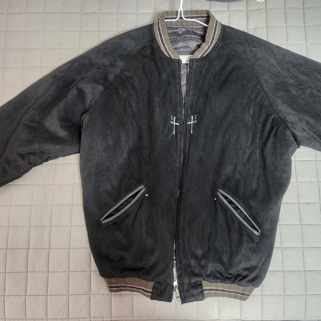 투스페이스 밤톨 2사이즈 팝니다 or 4사이즈로 교환 원합니다 상품이미지2