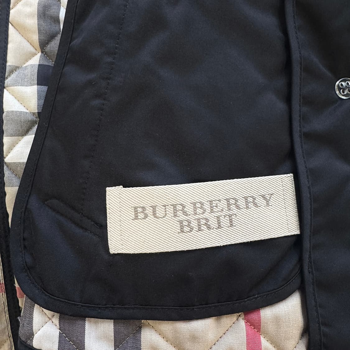 버버리브릿 다이아몬드 퀼팅 자켓 상품이미지7