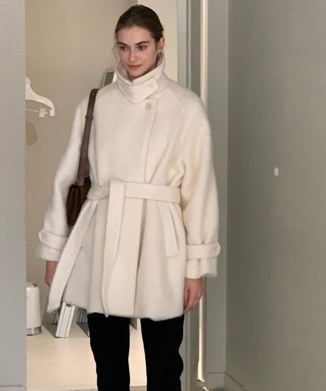 앤유브라운 아이보리 울 하프코트 새상품 상품이미지5