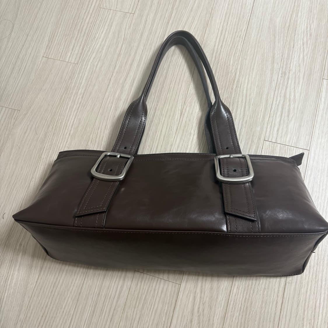 자라 버클 장식 롱 시티백 상품이미지1