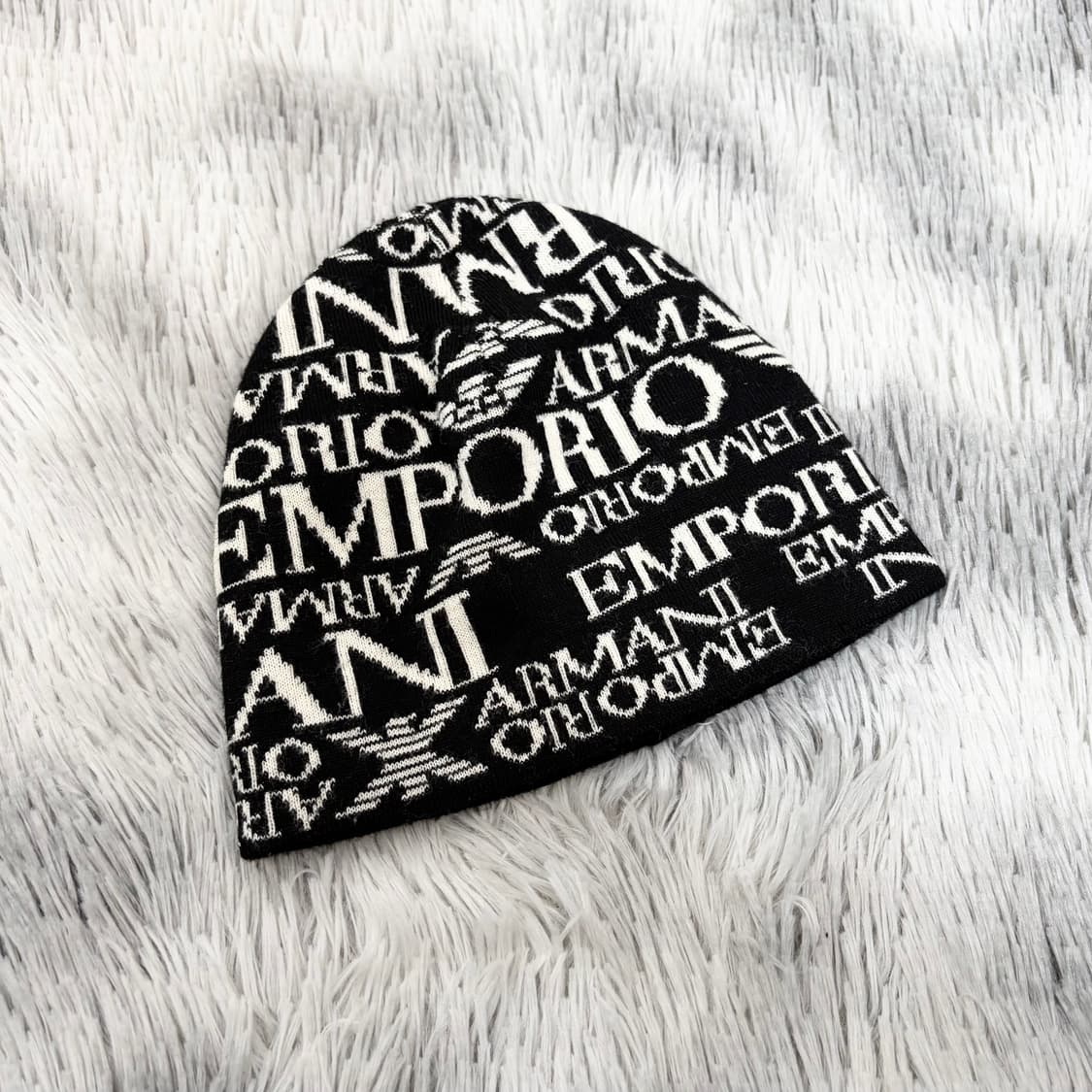 엠포리오 아르마니 멀티로고 비니 상품이미지1
