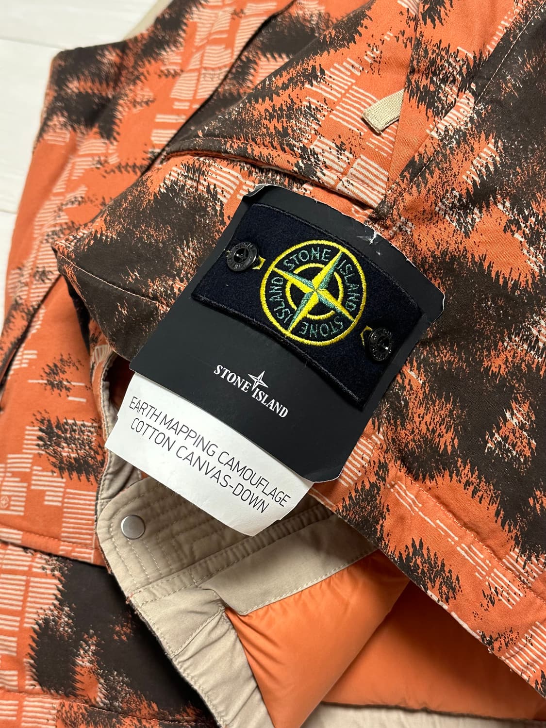 스톤아일랜드 어스 카모플라쥬 패딩 XXL(105-110) 새상품 상품이미지6