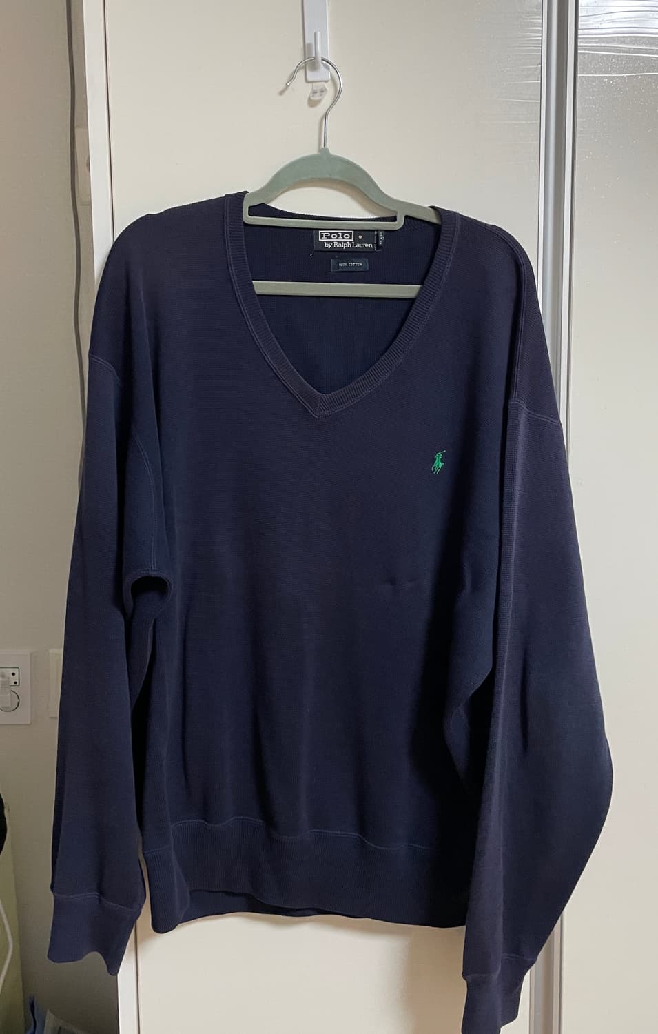 폴로 V넥 네이비 니트 (L, 착샷있음) 상품이미지1